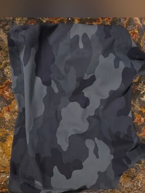 4/$25 Deal! NWT Old Navy Active Sports Bra with Green Grey Pattern